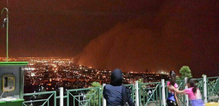 دکتر مهدی زارع ،عضو هیئت علمی پژوهشگاه بین المللی زلزله شناسی به شایعات گوش ندهید
